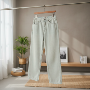 Schutze Light Wash Embroidered Bear Denim Pants