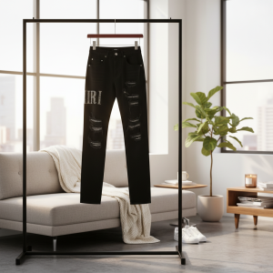 Amiri Black Distressed Jeans Men Slim Fit Pants
